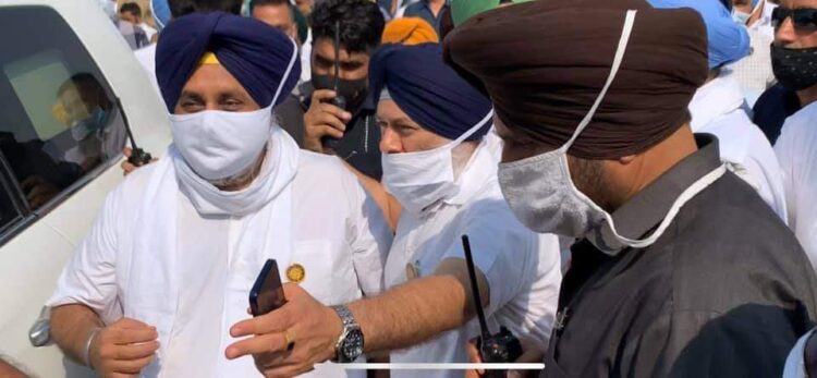 ਸੁਖਬੀਰ ਬਾਦਲ ਮੰਡੀਆਂ ਦਾ ਦੌਰਾ ਕਰਦੇ ਹੋਏ ਗੋਨਿਆਣਾ ਤੋਂ ਚੱਲ ਕੇ ਬਾਘਾਪੁਰਾਣਾ ਵਿੱਚ ਦੀ ਹੁੰਦੇ ਹੋਏ ਮੰਡੀ ਛੱਡ ਸਿੱਧੇ ਮੋਗਾ ਪਹੁੰਚੇ