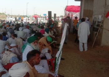 ਹਜ਼ਾਰਾਂ ਦੀ ਗਿਣਤੀ ਵਿੱਚ ਕਿਸਾਨਾਂ ਨੇ ਕੀਤਾ ਕੇ.ਐਮ.ਪੀ . ਹਾਈਵੇ ਜਾਮ