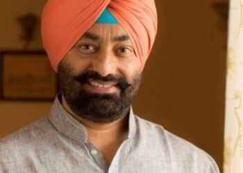 ਜੇਕਰ ਬਾਦਲ ਪਰਿਵਾਰ ਬੇਅਦਬੀ ਅਤੇ ਗੋਲੀਕਾਂਡ ਮਾਮਲਿਆਂ ਵਿਚ ਦੋਸ਼ੀ ਨਹੀਂ ਹੈ ਤਾਂ ਸੁਖਬੀਰ ਕਰੇ ਮੇਰੇ ਨਾਲ ਖੁੱਲੀ ਡਿਬੇਟ : ਖਹਿਰਾ
