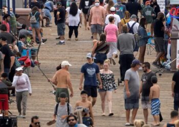 ਯੂ.ਐਸ.ਏ. ਵਿਚ ਮਾਸਕ ਲਾਉਣ ਤੋਂ ਮਿਲੀ ਛੋਟ, ਵੈਕਸੀਨ ਦੀਆਂ 2 ਡੋਜਾਂ ਲੈਣ ਵਾਲੇ ਸੁਰੱਖਿਅਤ