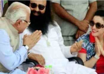 ਬਲਾਤਕਾਰ ਦਾ ਦੋਸ਼ੀ ਡੇਰਾ ਮੁੱਖੀ ਬਿਮਾਰੀ ਦਾ ਬਹਾਨਾ ਬਣਾਅ ਕੇ ਆਇਆ ਜੇਲ ਤੋਂ ਬਾਹਰ, ਖੱਟਰ ਸਰਕਾਰ ਆਈ ਮੁਸ਼ਕਲ ਵਿੱਚ