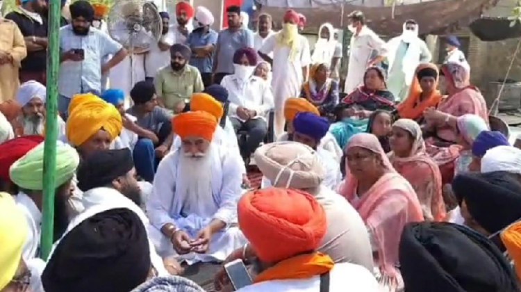 ਗੁਰਦੁਆਰਾ ਸਾਹਿਬ ਦੀ ਹਦੂਦ ਅੰਦਰ ਸ਼ਰਾਬ ਅਤੇ ਮੀਟ ਦਾ ਸੇਵਨ ਕਰਨ ਵਾਲੇ ਸੰਗਤ ਨੇ ਦੋ ਕੀਤੇ ਕਾਬੂ