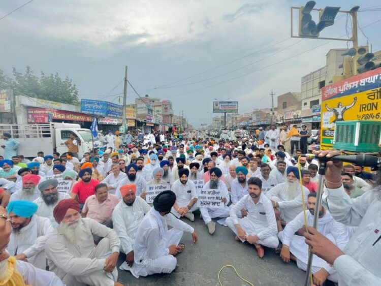 ਤੀਰਥ ਸਿੰਘ ਮਾਹਲਾ ਸਮੇਤ 150 ਅਕਾਲੀ ਵਰਕਰਾਂ ਤੇ ਪਰਚਾ ਦਰਜ