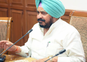 ਪੰਜਾਬ ਸਰਕਾਰ ਨੇ ਅਨੁਸੂਚਿਤ ਜਾਤੀਆ ਨੂੰ ਸਿੱਧਾ ਕਰਜਾ ਸਕੀਮ ਤਹਿਤ ਲੈਣ ਲਈ ਆਮਦਨ ਹੱਦ ਕੀਤੀ 3 ਲੱਖ :-ਧਰਮਸੋਤ