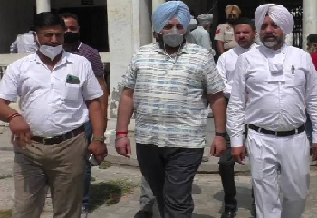 ਐਸ ਆਈਟੀ ਵੱਲੋਂ ਨਾਰਕੋ ਟੈਸਟ ਕਰਾਉਣ ਦੀ ਅਦਾਲਤ ਵਿੱਚ ਲਾਈ ਸੀ ਅਰਜੀ ,ਡੀਜੀਪੀ ਸੈਣੀ ਤੇ ਚਰਨਜੀਤ ਸ਼ਰਮਾ ਟੈਸਟ ਕਰਾਉਣ ਤੋਂ ਭੱਜੇ