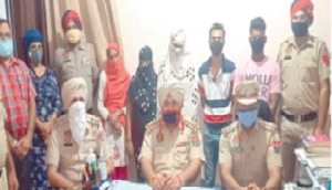 ਪੁਲਿਸ ਨੇ ਦੇਹ ਵਪਾਰ ਦੇ ਚਲਦੇ ਅੱਡੇ ਦਾ ਕੀਤਾ ਪਰਦਾਫਾਸ਼,3 ਲੜਕੀਆਂ ਸਮੇਤ ਦਲਾਲ ਤੇ ਗਾਹਕ ਕਾਬੂ