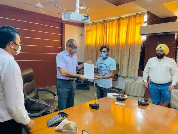 ਪੰਜਾਬ ਸਰਕਾਰ ਵੱਲੋਂ ਇੱਕੋ ਛੱਤ ਥੱਲੇ ਲੋਕਾਂ ਨੂੰ ਸੇਵਾਵਾਂ ਦੇਣ ਲਈ ਪਾਇਲਟ ਪ੍ਰੋਜੈਕਟ ਦੀ ਕੀਤੀ ਸ਼ੁਰੂਆਤ