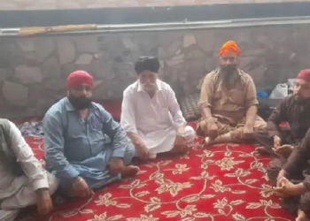 ਅਫਗਾਨਿਸਤਾਨ ਦੇ ਕਾਬੁਲ ਦੇ ਗੁਰਦੁਆਰਾ ਸਾਹਿਬ ਵਿੱਚ ਬੈਠੇ ਸਿੱਖਾਂ ਅਤੇ ਹਿੰਦੂਆਂ ਨੂੰ ਮਿਲਣ ਤਾਲੀਬਾਨ ਨੇਤਾ ਪਹੁੰਚਿਆ