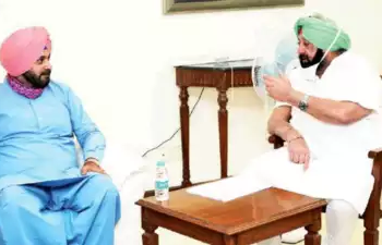 ਕਾਂਗਰਸ ਪ੍ਰਧਾਨ ਨਵਜੋਤ ਸਿੱਧੂ ਨੇ ਨਸ਼ਾ ਤਸਕਰਾਂ ਖਿਲਾਫ ਬਣੀ ਰਿਪੋਰਟ ਜਲਦੀ ਜਨਤਕ ਕਰਨ ਲਈ ਸਰਕਾਰ ਨੂੰ ਦਿੱਤੀ ਚਿਤਾਵਨੀ