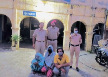 ਮੋਗਾ ਪੁਲਿਸ ਨੇ ਲੋਨ ਦੇਣ ਦੇ ਨਾਮ ਤੇ ਠੱਗੀਆਂ ਮਾਰਨ ਵਾਲਾ ਗਿਰੋਹ ਕੀਤਾ ਕਾਬੂ