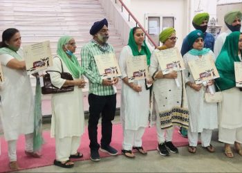 ਚੇਨਈ ਵਿਚ ਲਖੀਮਪੁਰ ਖੀਰੀ ਕਾਂਡ ਦੇ ਸ਼ਹੀਦਾਂ ਦੀ ਆਤਮਿਕ ਸ਼ਾਂਤੀ ਲਈ ਕੀਤਾ ਕੈਂਡਲ ਮਾਰਚ