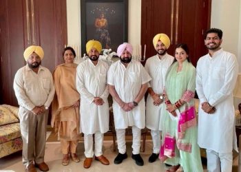 ਮੁੱਖ ਮੰਤਰੀ ਚਰਨਜੀਤ ਸਿੰਘ ਚੰਨੀ ਪਹੁੰਚੇ ਪਰਿਵਾਰ ਸਮੇਤ ਸੀਸਵਾਂ ਫਾਰਮ ਹਾਊਸ ਤੇ