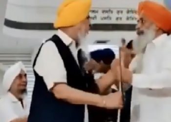 ਪਟਨਾ ਸਾਹਿਬ ਵਿਖੇ ਦੋ ਧਾੜਿਆ ਦਰਮਿਆਨ ਸਟੇਜ ਤੇ ਹੋਈ ਖਿੱਚ ਧੂਹ ਅਵਤਰ ਹਿੱਤ ਨੂੰ ਸੁੱਟਿਆ ਮੰਚ ਤੋਂ ਥੱਲੇ