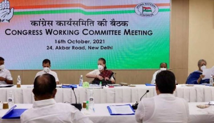 ਕੇਂਦਰ ਦੀ ਇੱਕੋ ਨੀਤੀ ਹੈ ਵੇਚੋ ਵੇਚੋ ਅਤੇ ਵੇਚੋ :- ਸੋਨੀਆ ਗਾਂਧੀ