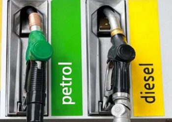 ਤੇਲ ਦੀਆਂ ਕੀਮਤਾਂ ਨੂੰ ਲੱਗੀ ਅੱਗ, ਹੋਇਆ ਭਾਰੀ ਵਾਧਾ, ਜਾਣੋ ਕੀ ਹੈ ਤੁਹਾਡੇ ਸੂਬੇ ਵਿੱਚ ਤੇਲ ਦਾ ਰੇਟ