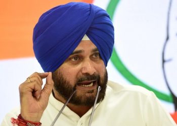 ਸਿੱਧੂ ਨੇ ਪ੍ਰੈਸ ਕਾਨਫਰੰਸ ਕਰਕੇ ਚੰਨੀ ਸਰਕਾਰ ਤੇ ਸਾਧੇ ਨਿਸ਼ਾਨੇ, ਕਾਂਗਰਸ ਵਿੱਚ ਫੇਰ ਮੱਚਿਆ ਘਮਸਾਣ