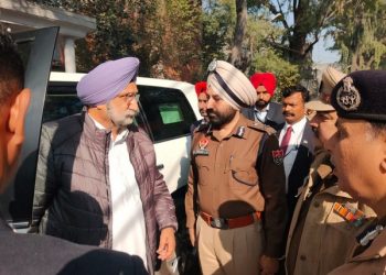 ਸ੍ਰੀ ਹਰਿਮੰਦਰ ਸਾਹਿਬ ਵਿੱਚ ਬੇਅਦਬੀ ਦੀ ਘਟਨਾ ਦੀ ਐਸਆਈਟੀ ਦੇਵੇਗੀ ਦੋ ਦਿਨਾਂ ਵਿੱਚ  ਰਿਪੋਰਟ : ਰੰਧਾਵਾਂ