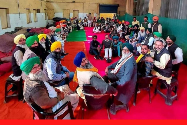 ਦਿੱਲੀ ਤੋਂ ਕਿਸਾਨਾਂ ਵੱਲੋਂ ਘਰ ਵਾਪਸੀ ਦਾ ਐਲਾਨ ,ਦਿੱਲੀ ਮੋਰਚਾ ਕੀਤਾ ਫਤਿਹ