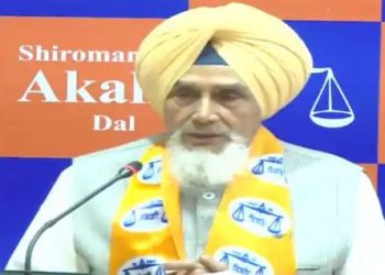 ਛੋਟੇਪੁਰ ਨੇ ਆਪਣੀ ਪਾਰਟੀ ਭੰਗ ਕਰਕੇ ਸ੍ਰੋਮਣੀ ਅਕਾਲੀ ਦਲ ਵਿੱਚ ਹੋਏ ਸ਼ਾਮਲ