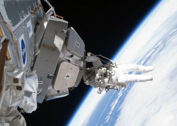 ਭਾਰਤ ਤੇ ਰੂਸ ਦਾ ਡਿੱਗ ਸਕਦਾ ਹੈ ਆਈ ਐਸ ਐਸ ਦਾ 500 ਟਨ ਭਰੀ ਸਟ੍ਰਕਚਰ,ਰੂਸ ਦੇ ਪਲਾੜ ਮੁਖੀ ਦੀ ਚਿਤਾਵਨੀ