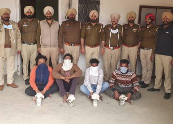 ਪੈਟ੍ਰੋਲ ਪੰਪ ਦੀ ਲੁੱਟ ਦੀ  ਸ਼ਿਕਾਇਤ ਦਰਜ ਕਰਵਾਉਣ ਵਾਲਾ ਵਿਅਕਤੀ ਹੀ ਨਿਕਲਿਆ ਦੋਸ਼ੀ, 4 ਕਾਬੂ