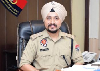 ਪੰਜਾਬ ਸਰਕਾਰ ਨੇ 13 ਜ਼ਿਲ੍ਹਿਆਂ ਦੇ SSP ਦੇ ਕੀਤੇ ਤਬਾਦਲੇ , ਗੁਲਨੀਤ ਸਿੰਘ ਹੋਣਗੇ ਮੋਗਾ ਦੇ ਨਵੇਂ SSP
