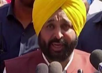 ਪੰਜਾਬ ਵਿੱਚ ਲੀਡਰਾਂ ਦੀ ਸੁਰੱਖਿਆ ਨਾਲੋਂ ਜਨਤਾ ਦੀ ਸੁਰੱਖਿਆ ਜਰੂਰੀ, ਥਾਣੇ ਖਾਲੀ ਨਹੀਂ ਰੱਖੇ ਜਾ ਸਕਦੇ ਭਗਵੰਤ ਮਾਨ