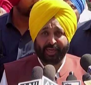 ਪੰਜਾਬ ਵਿੱਚ ਲੀਡਰਾਂ ਦੀ ਸੁਰੱਖਿਆ ਨਾਲੋਂ ਜਨਤਾ ਦੀ ਸੁਰੱਖਿਆ ਜਰੂਰੀ, ਥਾਣੇ ਖਾਲੀ ਨਹੀਂ ਰੱਖੇ ਜਾ ਸਕਦੇ ਭਗਵੰਤ ਮਾਨ