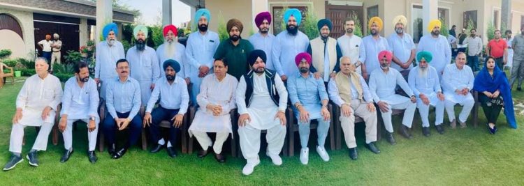 ਨਵਜੋਤ ਸਿੰਘ ਸਿੱਧੂ ਧੜੇ ਨੇ ਅੱਜ ਚੀਮਾ ਦੇ ਘਰ ਕੀਤੀ ਮੀਟਿੰਗ, ਸੁਖਪਾਲ ਸਿੰਘ ਖਹਿਰਾ ਵੀ ਹੋਏ ਸ਼ਾਮਲ