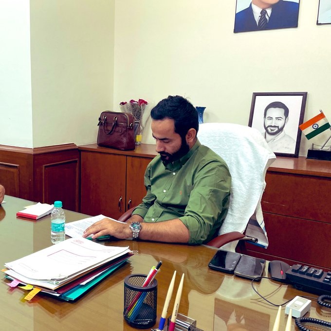 ਪੰਜਾਬ ਦੇ 720 ਸਕੂਲਾਂ ਖਿਲਾਫ ਸ਼ਕਾਇਤਾਂ ਦੇ ਆਧਾਰ ਤੇ ਜਾਂਚ ਦੇ ਹੁਕਮ , ਦੋਸ਼ੀ ਪਾਏ ਜਾਣ ਤੇ ਹੋਵੇਗੀ ਕਾਰਵਾਈ:- ਮੀਤ ਹੇਅਰ