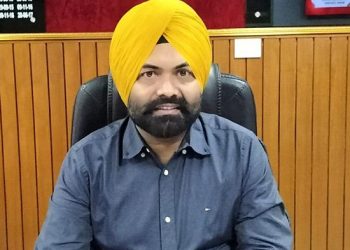 ਵਟਸਐਪ ਰਾਹੀਂ ਸਰਕਾਰੀ ਅਧਿਕਾਰੀਆਂ ਅਤੇ ਕਰਮਚਾਰੀਆਂ ਨੂੰ ਫਰਜ਼ੀ ਫਰਾਡ ਕਰਨ ਵਾਲੇ ਮੈਸੇਜਾਂ ਤੋਂ ਰਹੋ ਸੁਚੇਤ :- ਡੀ ਸੀ ਮੋਗਾ