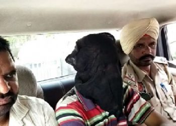 ਪੁਲਿਸ ਨੇ ਫਰੀਦਕੋਟ ਦੇ ਨੌਜਵਾਨ ਨੂੰ ਹਥਿਆਰਾਂ ਸਮੇਤ ਕੀਤਾ ਗ੍ਰਿਫਤਾਰ, ਹੋਇਆ ਸਨਸਨੀਖੇਜ਼ ਖੁਲਾਸਾ￼