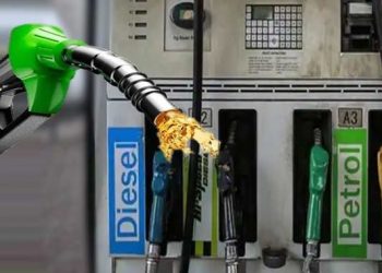 ਕੇਂਦਰ ਸਰਕਾਰ ਨੇ ਡੀਜ਼ਲ, ਪੈਟਰੋਲ ਅਤੇ ਗੈਸ ਸਿਲੰਡਰਾਂ ਦੇ ਰੇਟਾਂ ਵਿੱਚ ਕੀਤੀ ਕਟੌਤੀ