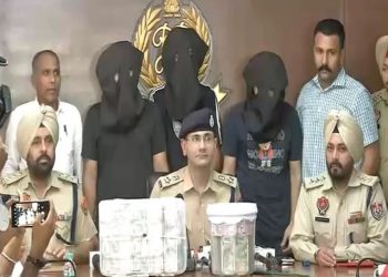 ਡੇਰਾਬਸੀ ਵਿੱਚ ਇੱਕ ਕਰੋੜ ਦੀ ਲੁੱਟ ਕਰਨ ਵਾਲਾ ਗਿਰੋਹ ਕਾਬੂ, 65 ਲੱਖ ਰੁਪਏ ਮੌਕੇ ਤੇ ਨਕਦੀ ਕੀਤੀ ਬਰਾਮਦ&nbsp;