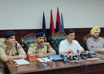 ਲਾਰੈਂਸ ਬਿਸ਼ਨੋਈ ਗੈਂਗ ਅਤੇ ਹਰਵਿੰਦਰ ਰਿੰਦਾਂ ਗਿਰੋਹ ਦੇ 11 ਵਿਅਕਤੀ ਪੁਲਿਸ ਨੇ ਕੀਤੇ ਗ੍ਰਿਫਤਾਰ 