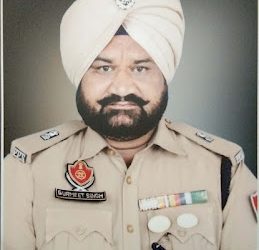 ਮੋਗਾ ਦੀ ਅਦਾਲਤ ਵਿਚ ਪੇਸ਼ੀ ਤੇ ਆਏ ਗੁਰਦਾਸਪੁਰ ਦੇ ਐਸ.ਪੀ. ਗੁਰਮੀਤ ਸਿੰਘ ਨੂੰ ਜਬਰ ਜਨਾਹ ਦੇ ਦੋਸ਼ ਹੇਠ ਦੀਨਾਨਗਰ ਅਤੇ ਮੋਗਾ ਪੁਲਿਸ ਨੇ ਸਾਂਝੇ ਅਪ੍ਰੇਸ਼ਨ ਵਿਚ ਕੀਤਾ ਗ੍ਰਿਫਤਾਰ