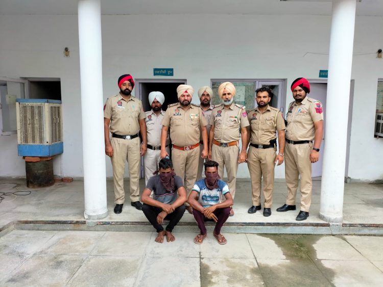 ਮੋਗਾ ਪੁਲਿਸ ਵੱਲੋਂ ਵੱਡੀ ਮਾਤਰਾ ਵਿੱਚ ਨਸ਼ੀਲੀਆਂ ਗੋਲੀਆਂ ਸਮੇਤ ਹੈਰੋਇਨ ਫੜਨ ਵਿੱਚ ਕੀਤੀ ਸਫਲਤਾ ਹਾਸਲ 