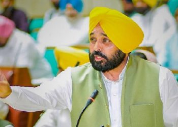 ਪੰਜਾਬ ਦੇ ਬਜ਼ੁਰਗਾਂ ਨੂੰ ਪੈਨਸ਼ਨਾਂ ਲੈਣ ਲਈ ਬੈਂਕਾਂ ਦੇ ਗੇੜੇ ਨਹੀਂ ਕੱਢਣੇ ਪੈਣਗੇ,ਘਰ ਬੈਠੇ ਹੀ ਮਿਲਣ ਗੀਆ ਪੈਨਸ਼ਨਾਂ, ਭਗਵੰਤ ਮਾਨ 
