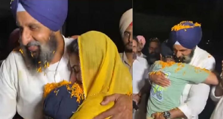 ਮਜੀਠੀਆ ਸਾਢੇ ਪੰਜ ਮਹੀਨੇ ਬਾਅਦ ਆਪਣੇ ਘਰ ਪਹੁੰਚੇ ਤੇ ਪਰਿਵਾਰ ਨੂੰ ਮਿਲ ਹੋਏ ਭਾਵੁਕ ￼