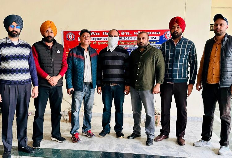30,000 ਰੁਪਏ ਰਿਸ਼ਵਤ ਲੈਂਦਾ ਸਿਵਲ ਹਸਪਤਾਲ ਦਾ ਵਾਰਡ ਅਟੈਂਡੈਂਟ ਵਿਜੀਲੈਂਸ ਵਿਭਾਗ ਵੱਲੋਂ ਕਾਬੂ