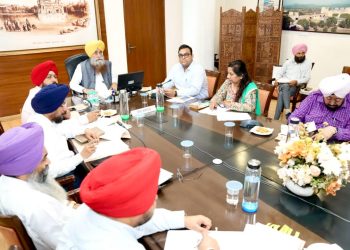 ਗੁਰਮੀਤ ਖੁੱਡੀਆਂ ਵੱਲੋਂ ਨਰਮੇ ਦੇ ਨਕਲੀ, ਝੋਨੇ ਦੇ ਅਣਅਧਿਕਾਰਤ ਹਾਈਬ੍ਰਿਡ ਬੀਜਾਂ ਦੀ ਵਿਕਰੀ ਖ਼ਿਲਾਫ਼ ਸਖ਼ਤੀ ਕਾਰਵਾਈ ਦੇ ਹੁਕਮ