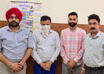 50,000 ਰੁਪਏ ਰਿਸ਼ਵਤ ਲੈਂਦਾ ਐਫ.ਸੀ.ਆਈ. ਦਾ ਕੁਆਲਿਟੀ ਕੰਟਰੋਲ ਮੈਨੇਜਰ ਵਿਜੀਲੈਂਸ ਵਿਭਾਗ ਵੱਲੋਂ ਰੰਗੇ ਹੱਥੀਂ ਕਾਬੂ