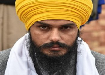 ਸੰਸਦ ਭਾਈ ਅੰਮ੍ਰਿਤਪਾਲ ਸਿੰਘ ਨਾਲ ਡਿਬਰੂਗੜ੍ਹ ਜੇਲ੍ਹ ਵਿੱਚ ਬੰਦ 7 ਸਾਥੀਆਂ ਨੂੰ ਲੈਣ ਪੰਜਾਬ ਪੁਲੀਸ ਪਹੁੰਚੀ ਅਸਾਮ 