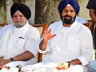 ਸ਼੍ਰੋਮਣੀ ਅਕਾਲੀ ਦਲ ਬਾਦਲ ਵਿੱਚ ਪਈ ਫੁੱਟ, ਬਿਕਰਮ ਸਿੰਘ ਮਜੀਠੀਆ ਨੇ ਜੱਥੇਦਾਰਾਂ ਨੂੰ ਹਟਾਉਣ ਤੇ ਅੰਤ੍ਰਿੰਗ ਕਮੇਟੀ ਦੇ ਫ਼ੈਸਲੇ ਦੀ ਕੀਤੀ ਨਿੰਦਾ 
