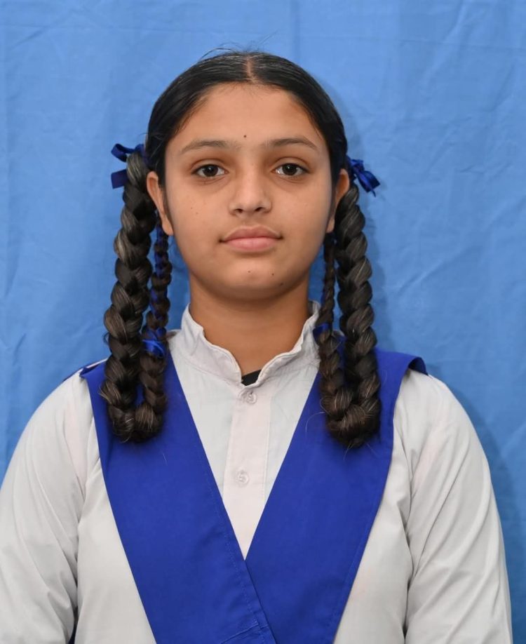ਬਾਘਾਪੁਰਾਣਾ ਹਲਕੇ ਦੇ ਪਿੰਡ ਡੇਮਰੂ ਕਲਾਂ ਦੀ ਨਵਜੋਤ ਕੌਰ ਨੇ ਪੰਜਾਬ ਭਰ ਵਿੱਚੋਂ ਕੀਤੀ ਦੂਜੀ ਪੁਜੀਸ਼ਨ ਹਾਸਲ, ਵਿਧਾਇਕ ਸੁਖਾਨੰਦ ਨੇ ਪਰਿਵਾਰ ਨੂੰ ਦਿੱਤੀ ਵਧਾਈ 