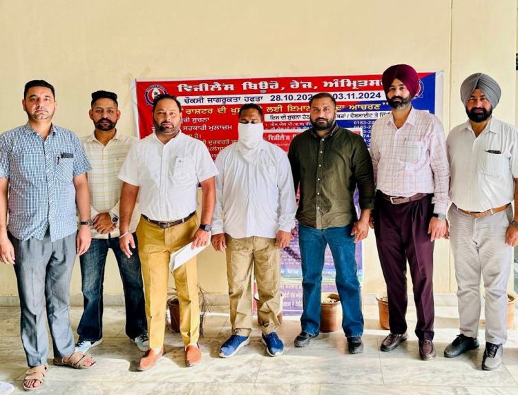 10,000 ਰੁਪਏ ਰਿਸ਼ਵਤ ਲੈਂਦਾ ਸਹਾਇਕ ਟਾਊਨ ਪਲੈਨਰ ਵਿਜੀਲੈਂਸ ਵਿਭਾਗ ਨੇ ਕੀਤਾ ਕਾਬੂ