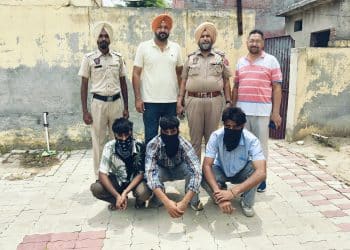 ਮੋਗਾ ਪੁਲਿਸ ਨੇ ਤਿੰਨ ਸਮਗਲਰ ਕੀਤੇ ਕਾਬੂ, ਵੱਡੀ ਮਾਤਰਾ ਵਿੱਚ ਹੈਰੋਇਨ ਕੀਤੀ ਬਰਾਮਦ 