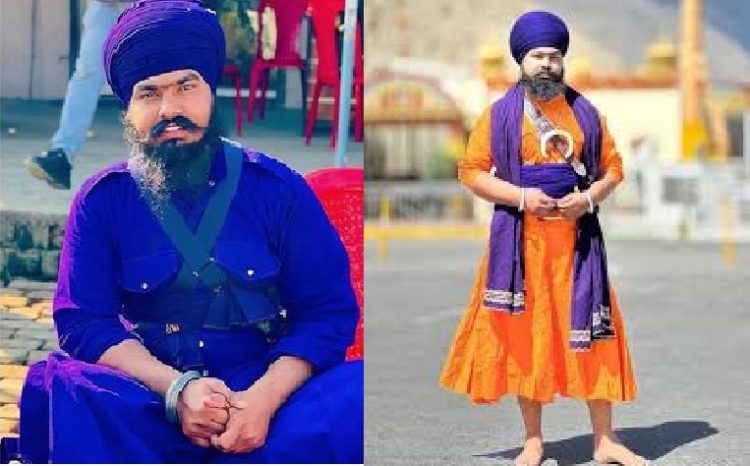 ਮੋਗਾ ਜ਼ਿਲ੍ਹੇ ਨਾਲ ਸਬੰਧਿਤ ਅੰਮ੍ਰਿਤਪਾਲ ਸਿੰਘ ਮਹਿਰੋਂ ਮੁਸਲਿਮ ਪਰਿਵਾਰ ਵਿੱਚ ਜੰਮਿਆ ਸੀ, ਵੱਡਾ ਹੋ ਕੇ ਬਣਿਆ ਸੀ ਸਿੱਖ, ਰਹਿੰਦਾ ਹੈ ਨਿਹੰਗ ਬਾਣੇ ਵਿੱਚ 