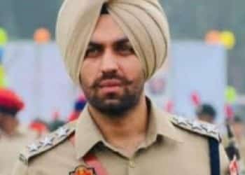 ਵਿਜੀਲੈਂਸ ਵਿਭਾਗ ਨੇ ਆਮਦਨ ਤੋਂ ਵੱਧ ਜਾਇਦਾਦ ਮਾਮਲੇ ਵਿੱਚ ਬਰਖਾਸਤ ਡੀਐਸਪੀ ਤੇ ਉਸ ਦੀ ਮਾਂ ਖ਼ਿਲਾਫ਼ ਕੀਤਾ ਮਾਮਲਾ ਦਰਜ਼, ਡੀਐਸਪੀ ਹੋਇਆ ਫ਼ਰਾਰ 