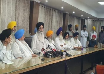 ਸ੍ਰੀ ਹਰਿਮੰਦਰ ਸਾਹਿਬ ਨੂੰ ਬੰਬ ਨਾਲ ਉਡਾਉਣ ਦੀਆਂ ਆ ਰਹੀਆਂ ਧਮਕੀਆਂ ,ਸਰਕਾਰ ਵੱਲੋਂ ਡੁੰਘਾਈ ਨਾਲ ਜਾਂਚ ਨਾ ਕਰਨ ਨੂੰ ਲੈਕੇ ਧਾਮੀ ਨੇ ਚੱਕੇ ਸਵਾਲ 